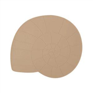OYOY Mini silikoonist lauamatt - Nautilus Camel