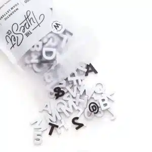 The Type Set Co magnetilised numbrid ja tähed (200 tk) - (erinevad värvid) - White