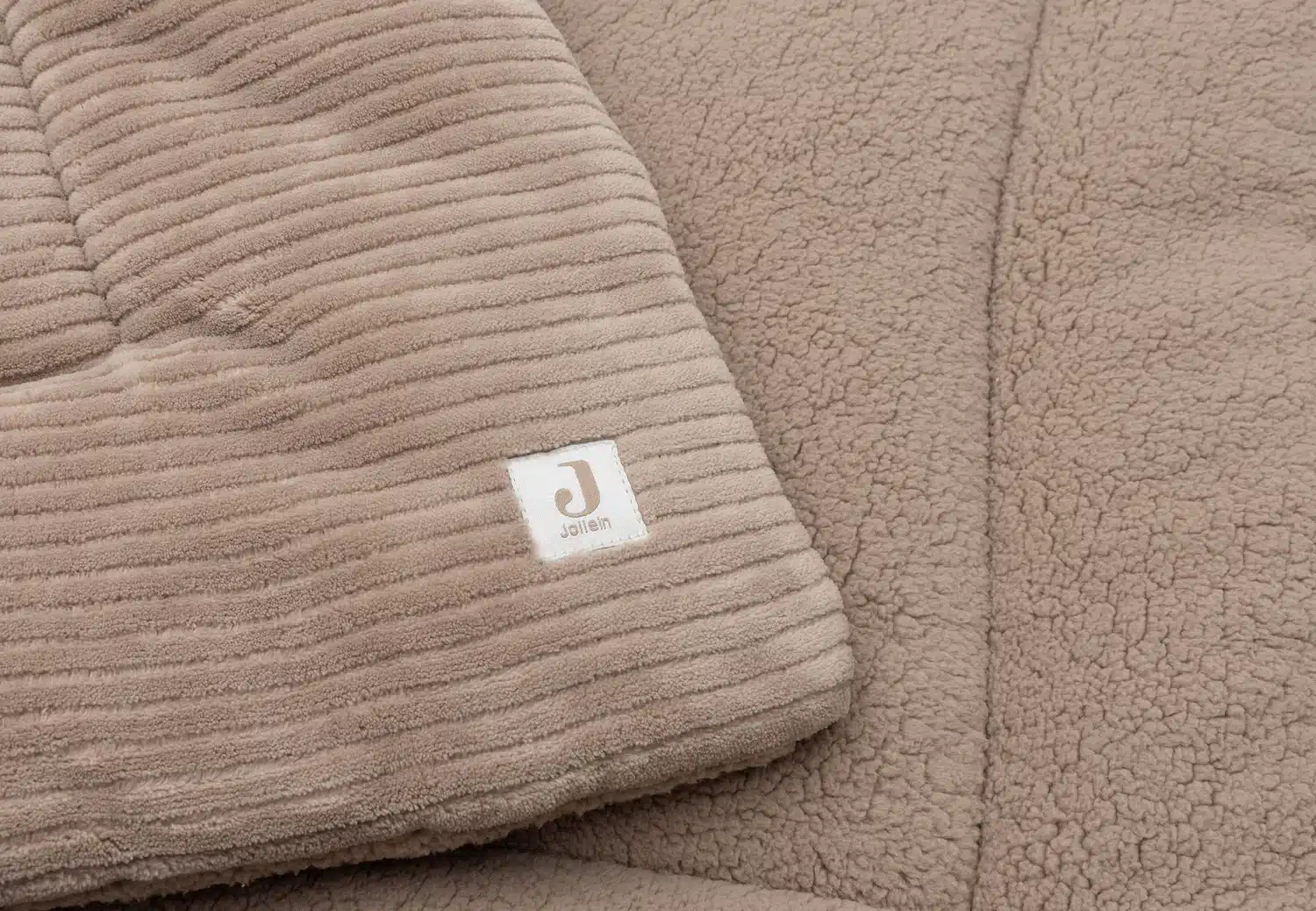 Jollein mängumatt Cloudy Rib 75x95 cm - Milky Coffee - Image 4